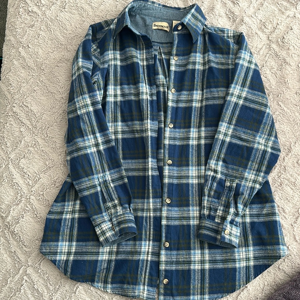Like new ladies flannel button up